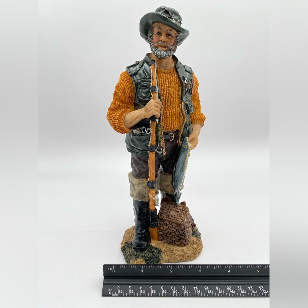 A.C.Ltd Gone Fishing Fisherman Resin Figurine - Hand Painted Resin Statue 9" - Picture 8 of 8